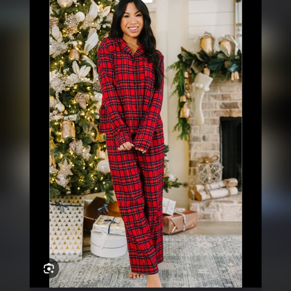 💫🧚‍♀️💫UNLISTED PAJAMAS💫🧚‍♀️💫 #2 - Picture 1 of 7